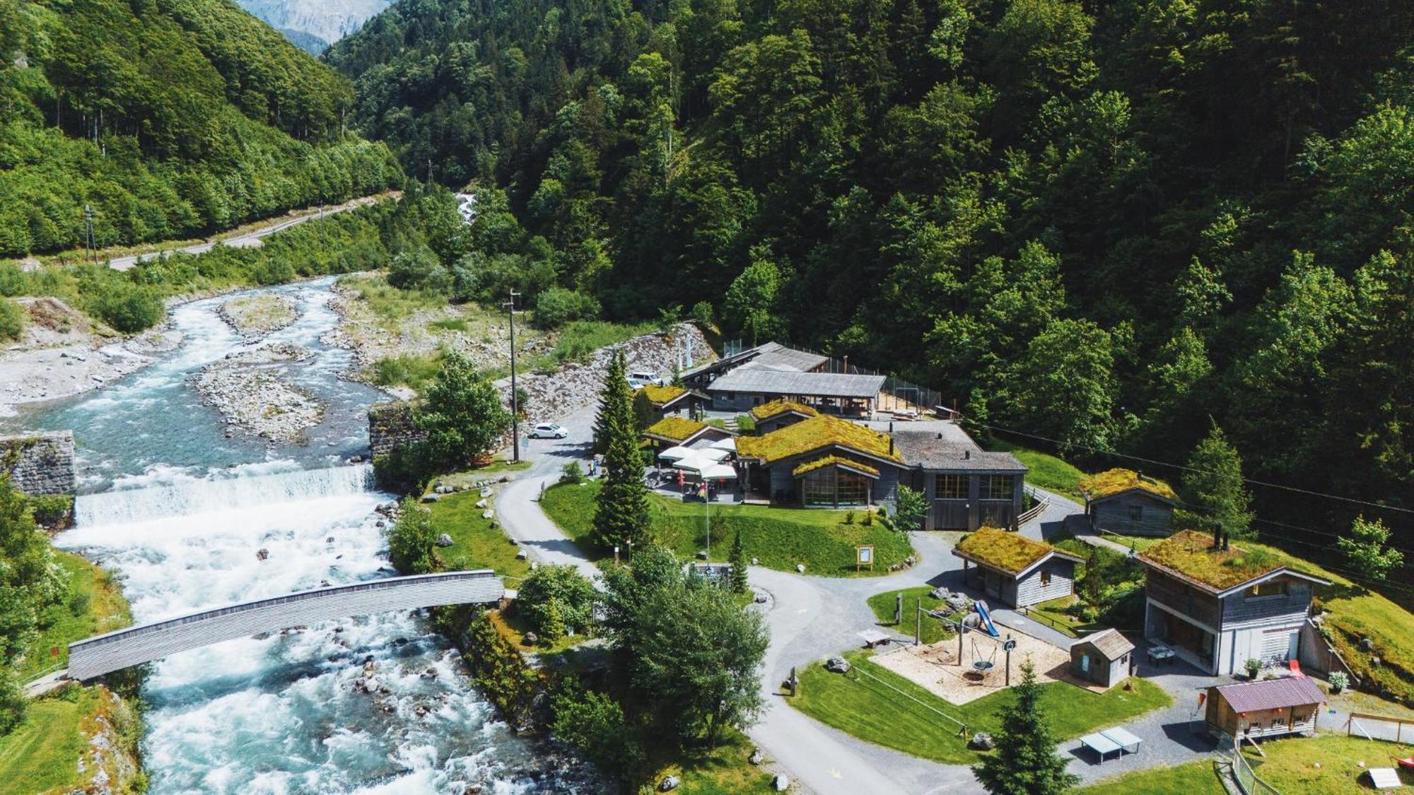 Huettenhotel Husky Lodge Muotathal Kültér fotó